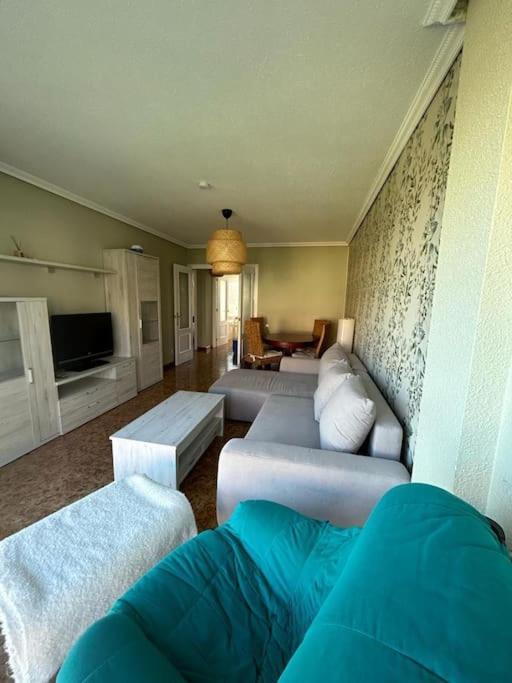 Playa De Berria -Apartamento Con Piscina Y Vistas Al Mar Santoña Dış mekan fotoğraf